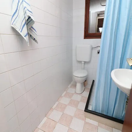 House Danica - Two Bedroom With Terrace And Sea View Сasa de vacaciones Vela Luka
