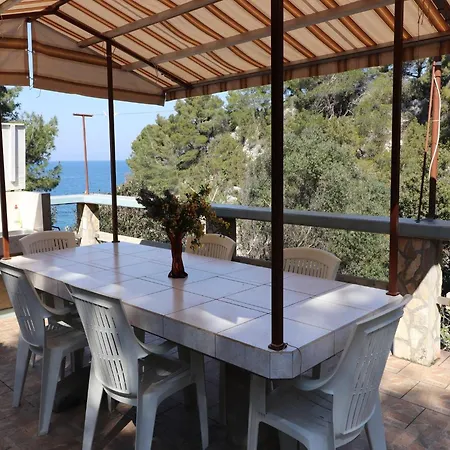 House Danica - Two Bedroom With Terrace And Sea View